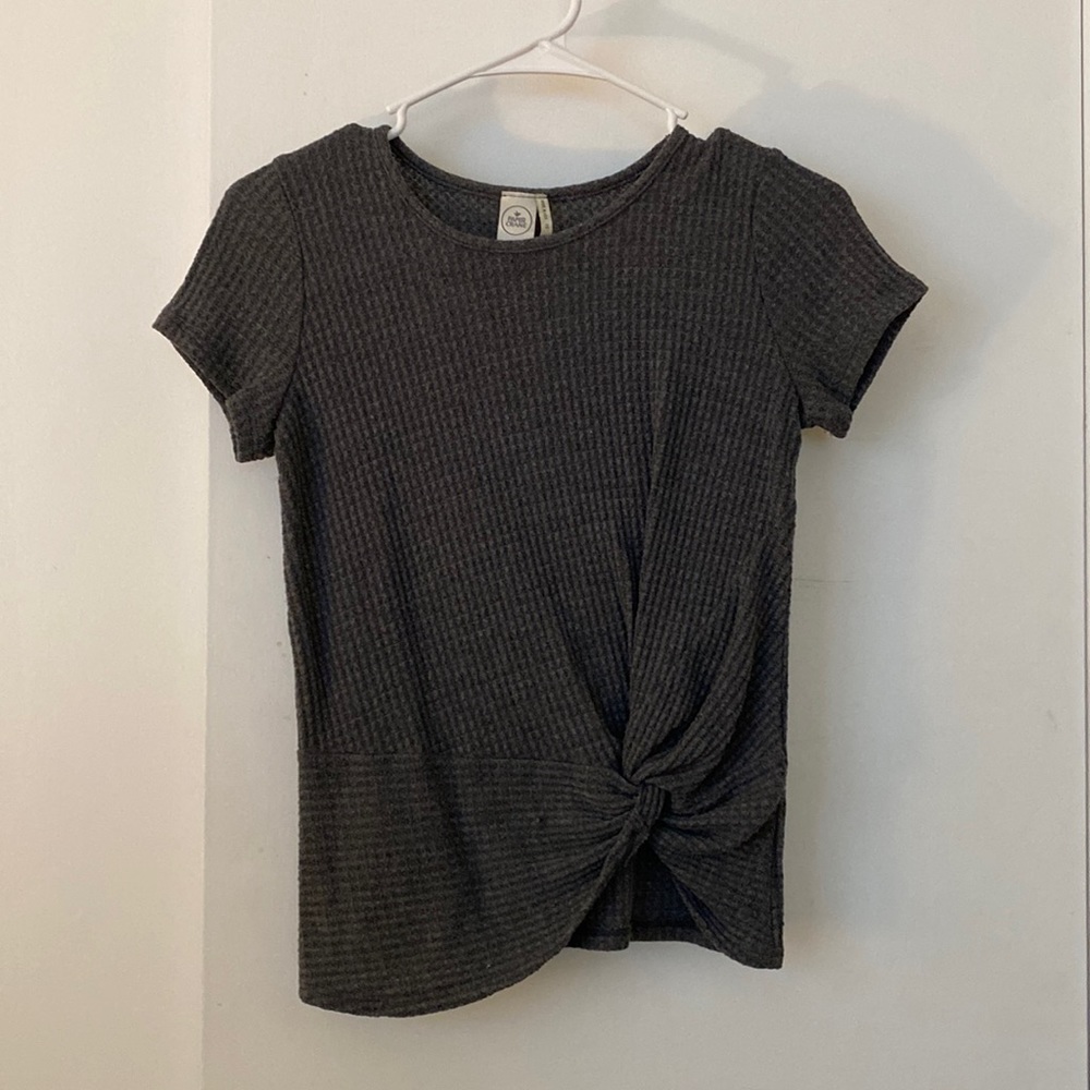 Paper Crane Knot Front Short Sleeve XS Gray